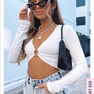 White long sleeve crop top